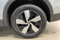 harmaa Volkswagen Tiguan 2026 kuva 10.