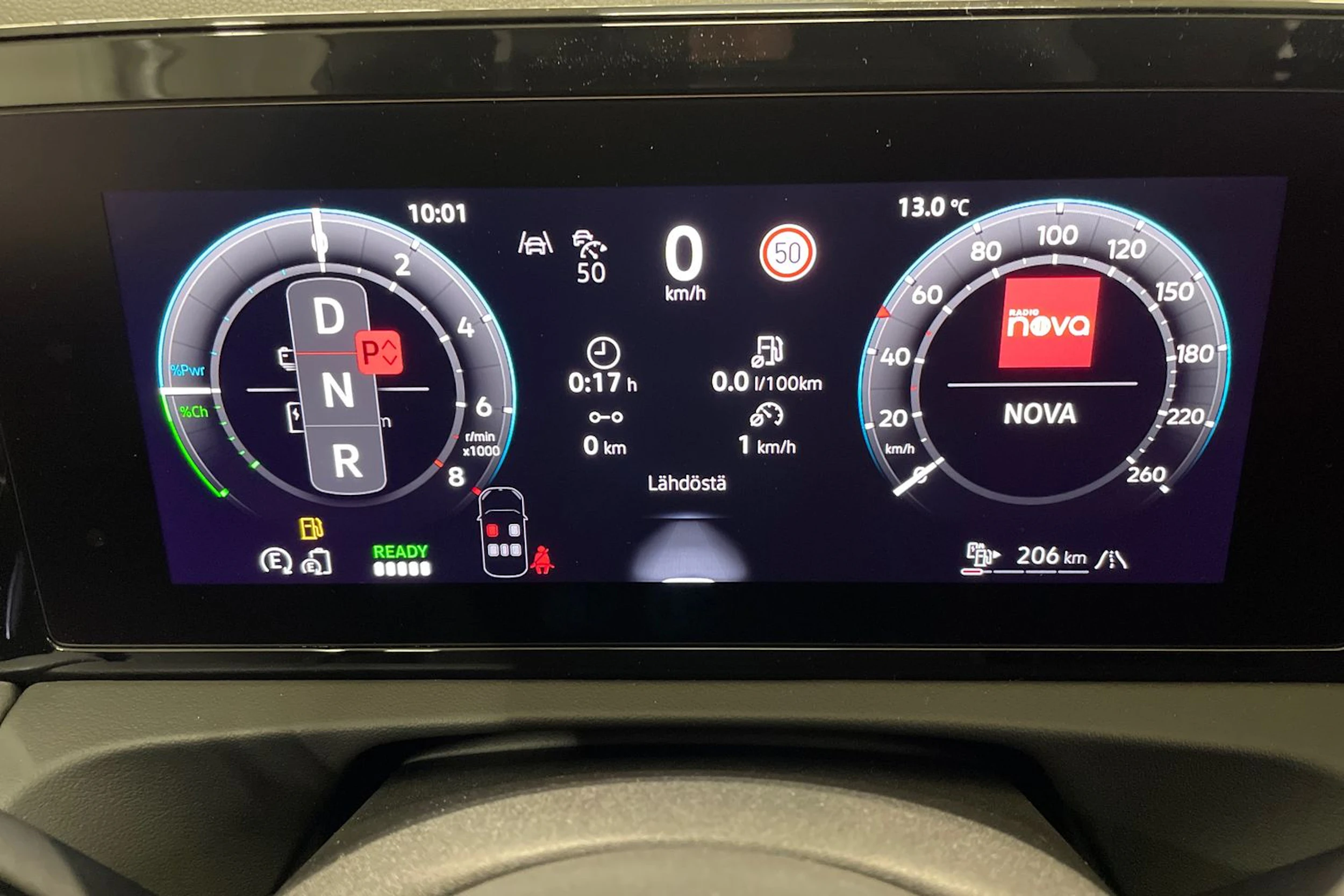harmaa Volkswagen Tiguan 2026 kuva 12.