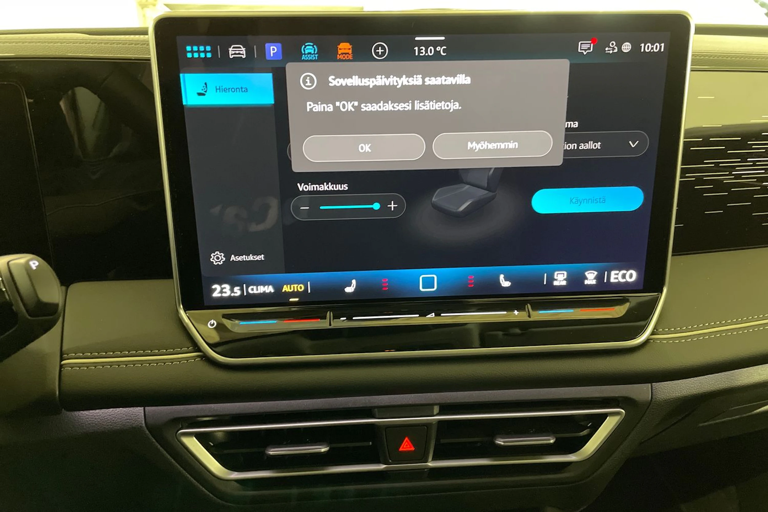 harmaa Volkswagen Tiguan 2026 kuva 13.