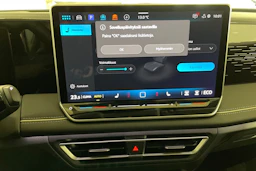 harmaa Volkswagen Tiguan 2026 kuva 13.