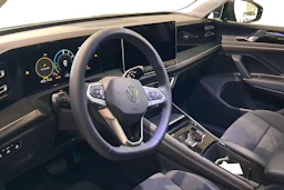 harmaa Volkswagen Tiguan 2026 kuva 6.