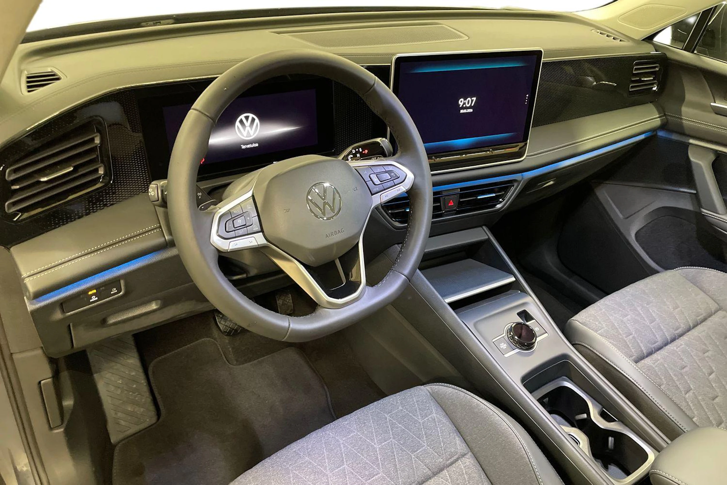 harmaa Volkswagen Tiguan 2026 kuva 6.