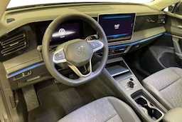 harmaa Volkswagen Tiguan 2026 kuva 6.