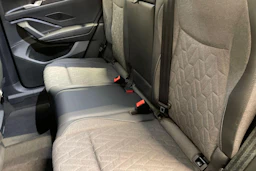harmaa Volkswagen Tiguan 2026 kuva 8.