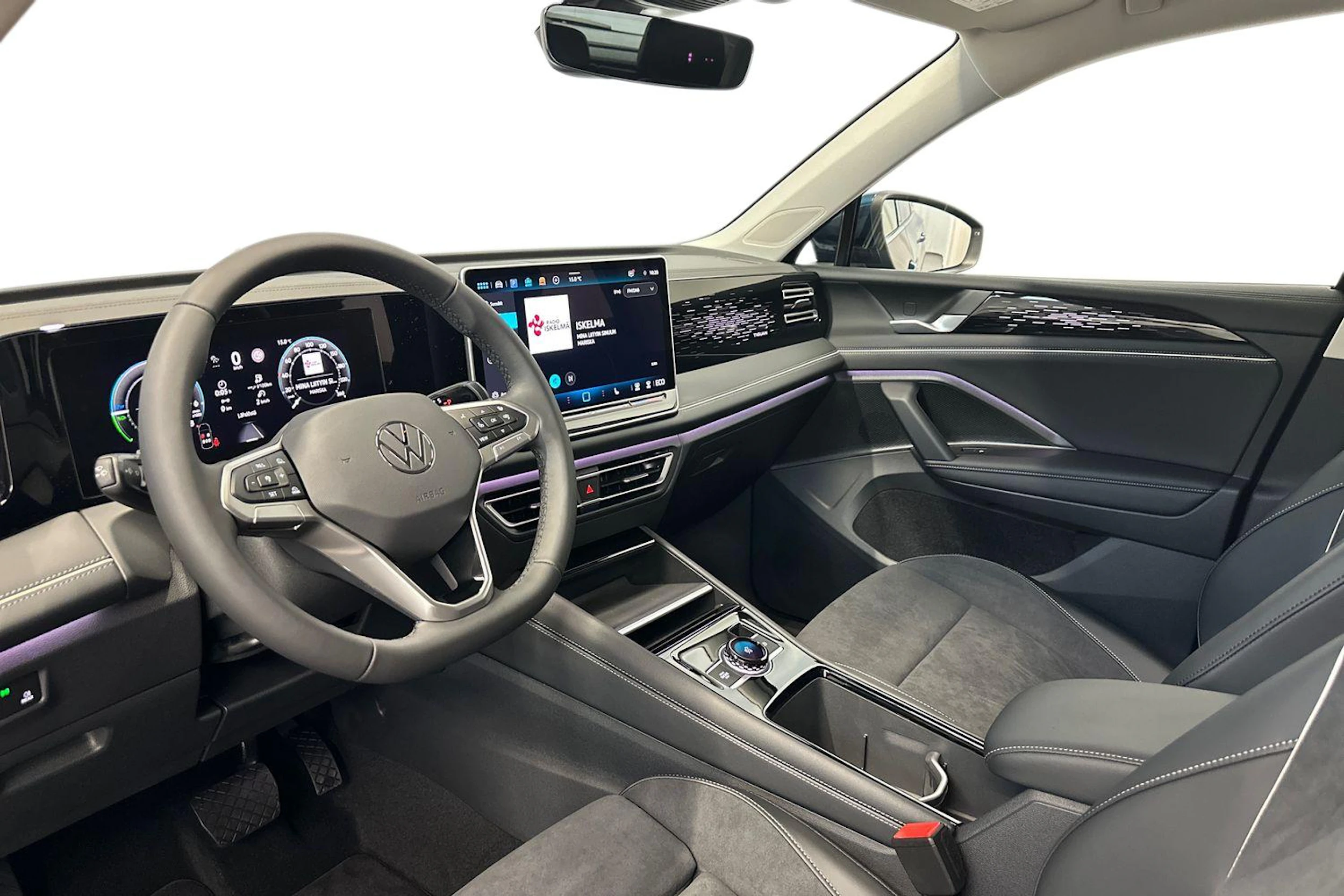 met. sininen Volkswagen Tiguan 2026 kuva 6.