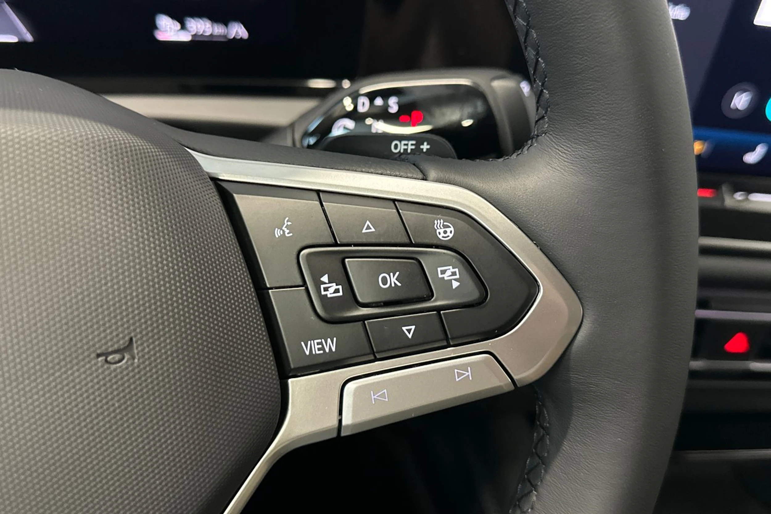 met. sininen Volkswagen Tiguan 2026 kuva 17.