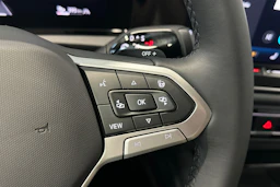met. sininen Volkswagen Tiguan 2026 kuva 17.