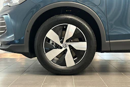 met. sininen Volkswagen Tiguan 2026 kuva 23.