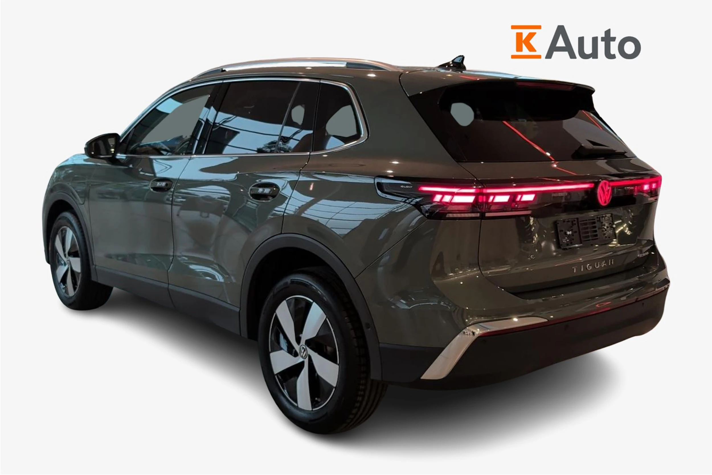 vihreä Volkswagen Tiguan 2026 kuva 2.