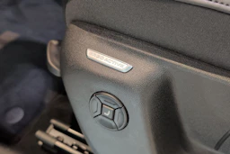 vihreä Volkswagen Tiguan 2026 kuva 11.