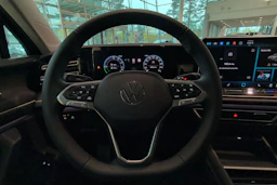 vihreä Volkswagen Tiguan 2026 kuva 13.