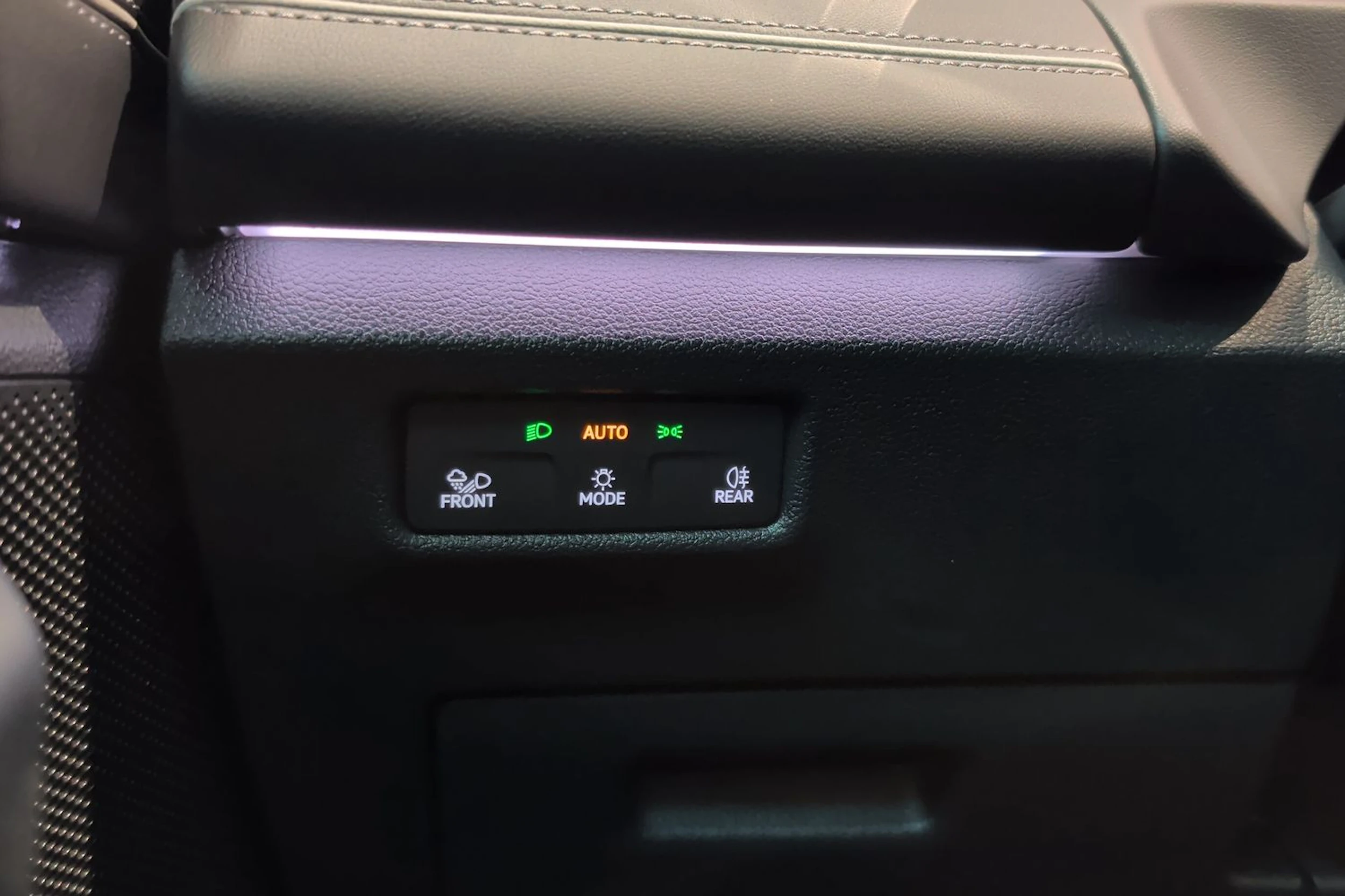 vihreä Volkswagen Tiguan 2026 kuva 17.