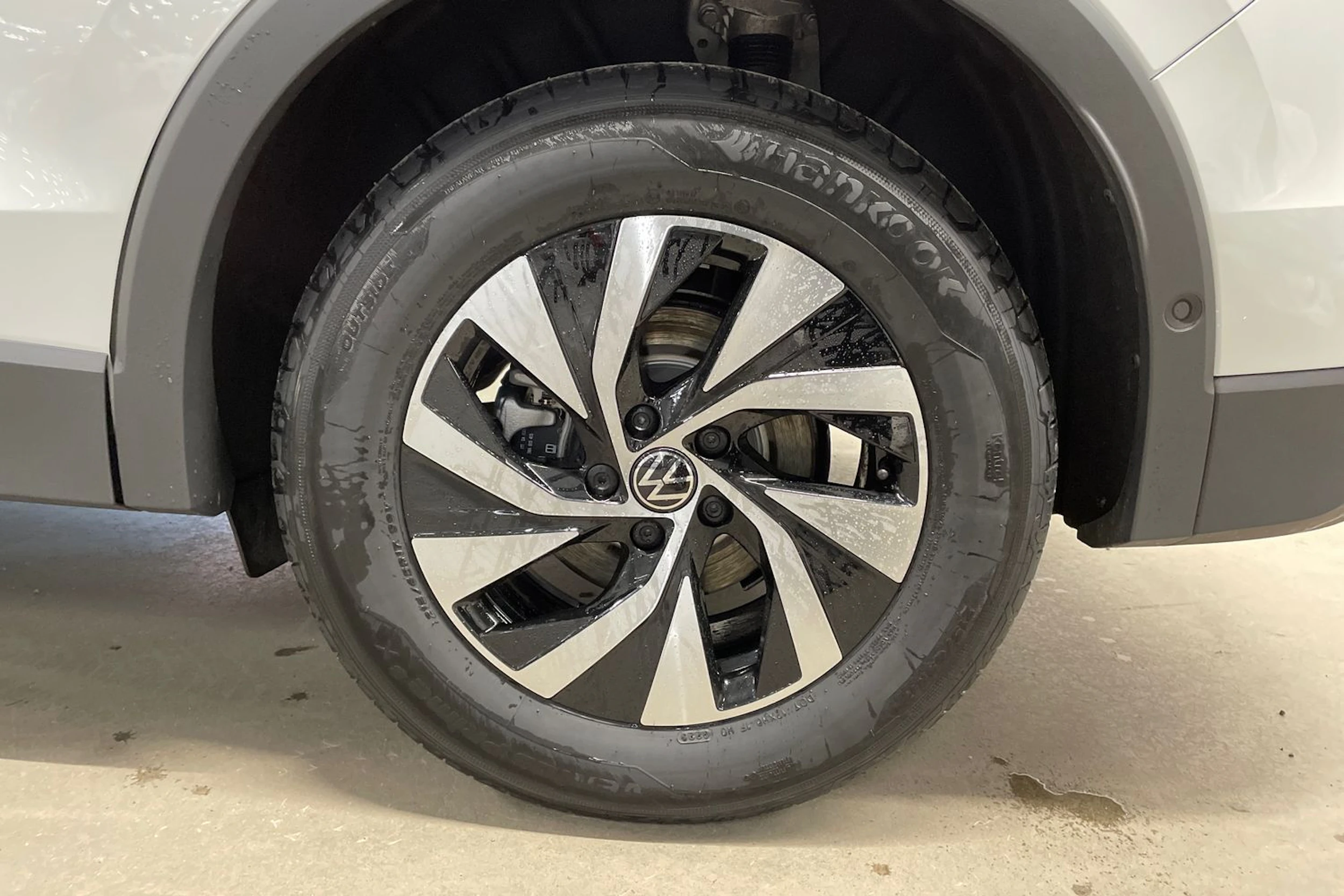 valkoinen Volkswagen Tiguan 2026 kuva 10.