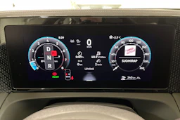 valkoinen Volkswagen Tiguan 2026 kuva 12.