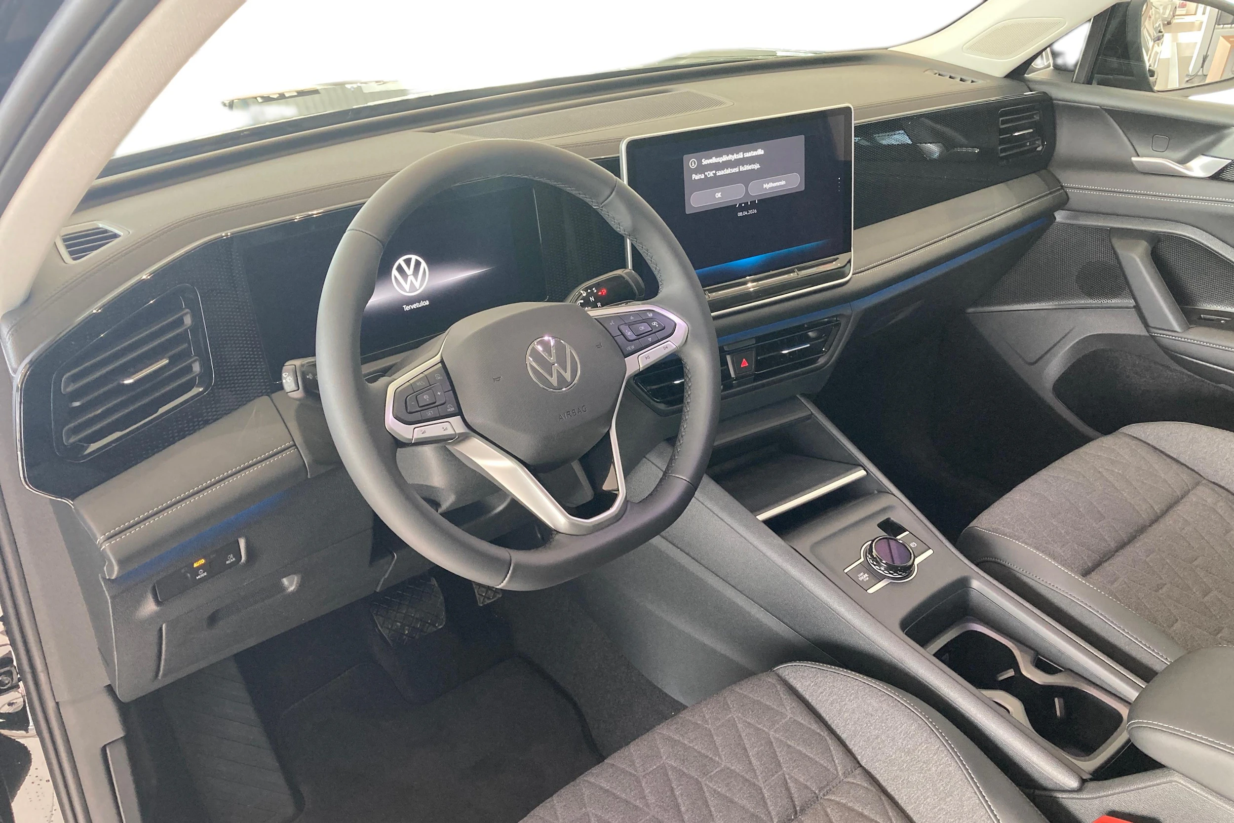 musta Volkswagen Tiguan 2026 kuva 6.