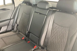 musta Volkswagen Tiguan 2026 kuva 8.