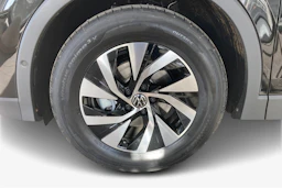 musta Volkswagen Tiguan 2026 kuva 9.