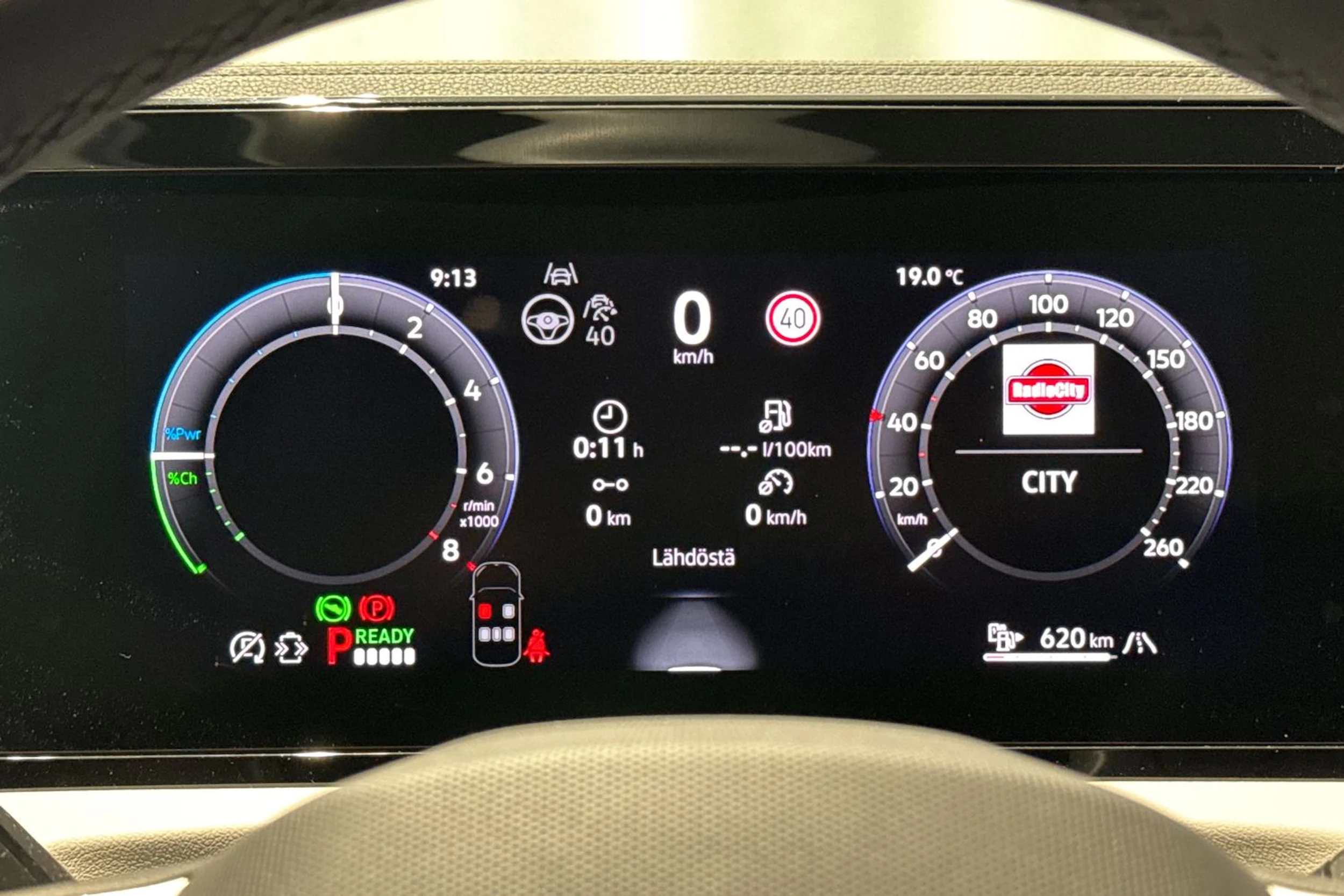 vihreä Volkswagen Tiguan 2026 kuva 18.