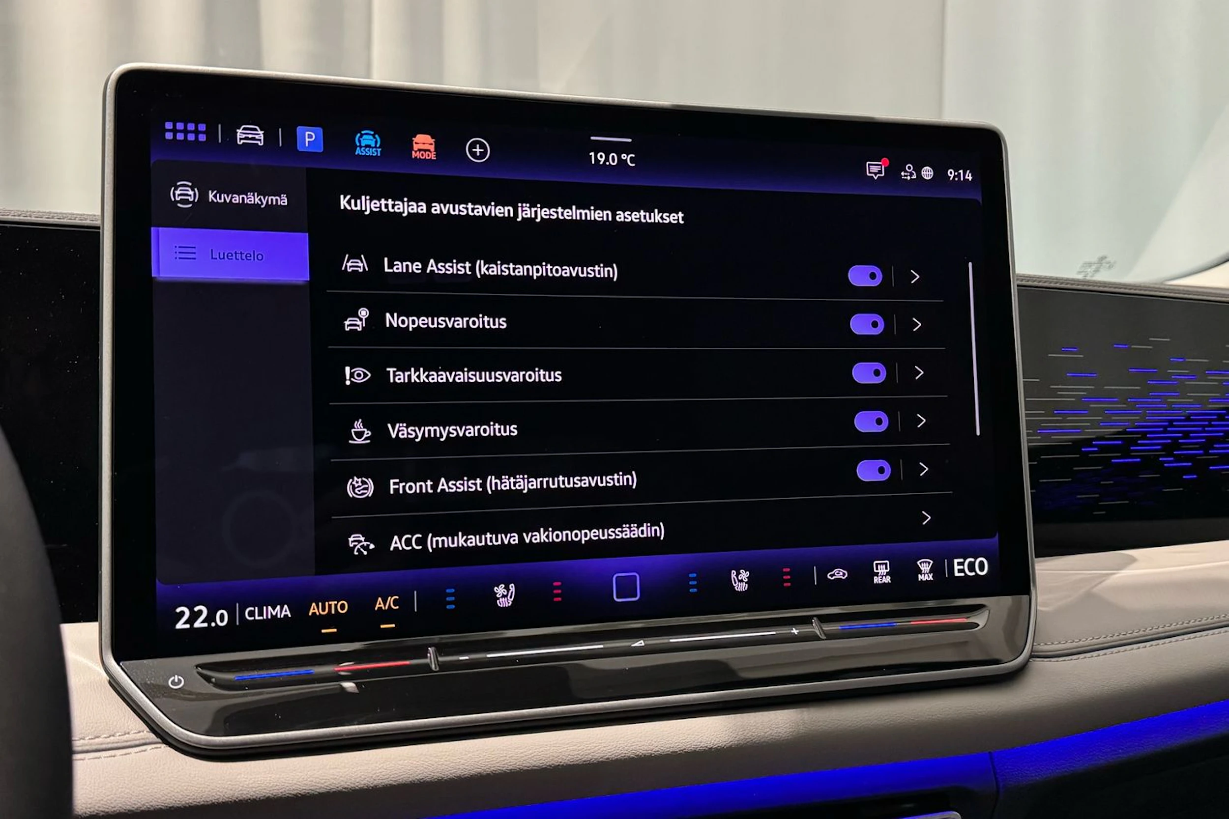 vihreä Volkswagen Tiguan 2026 kuva 24.