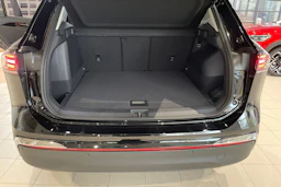 musta Volkswagen Tiguan 2027 kuva 11.