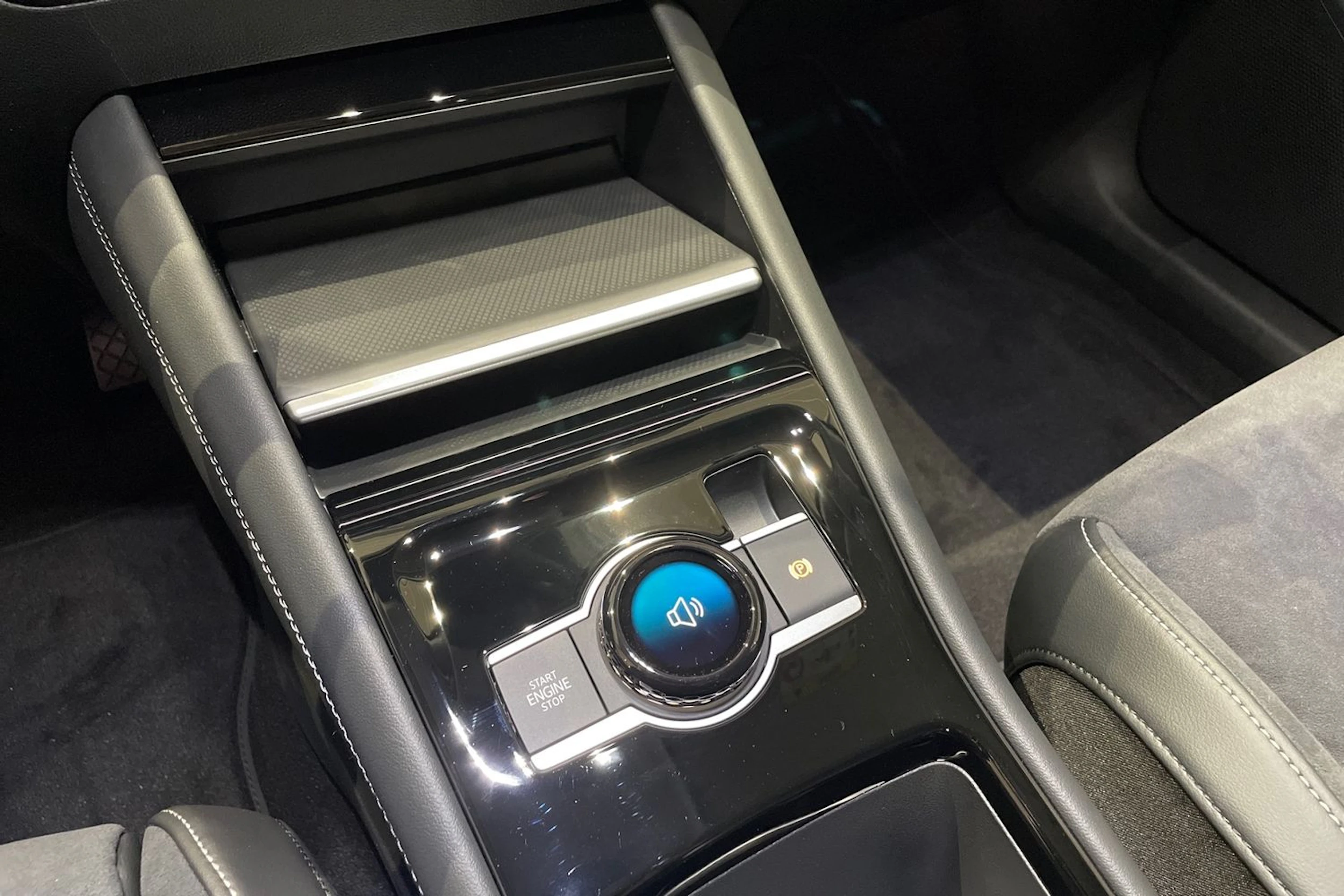 musta Volkswagen Tiguan 2027 kuva 23.