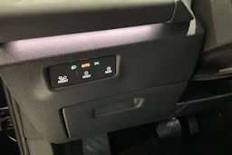 musta Volkswagen Tiguan 2027 kuva 26.