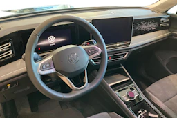 sininen Volkswagen Tiguan 2027 kuva 6.