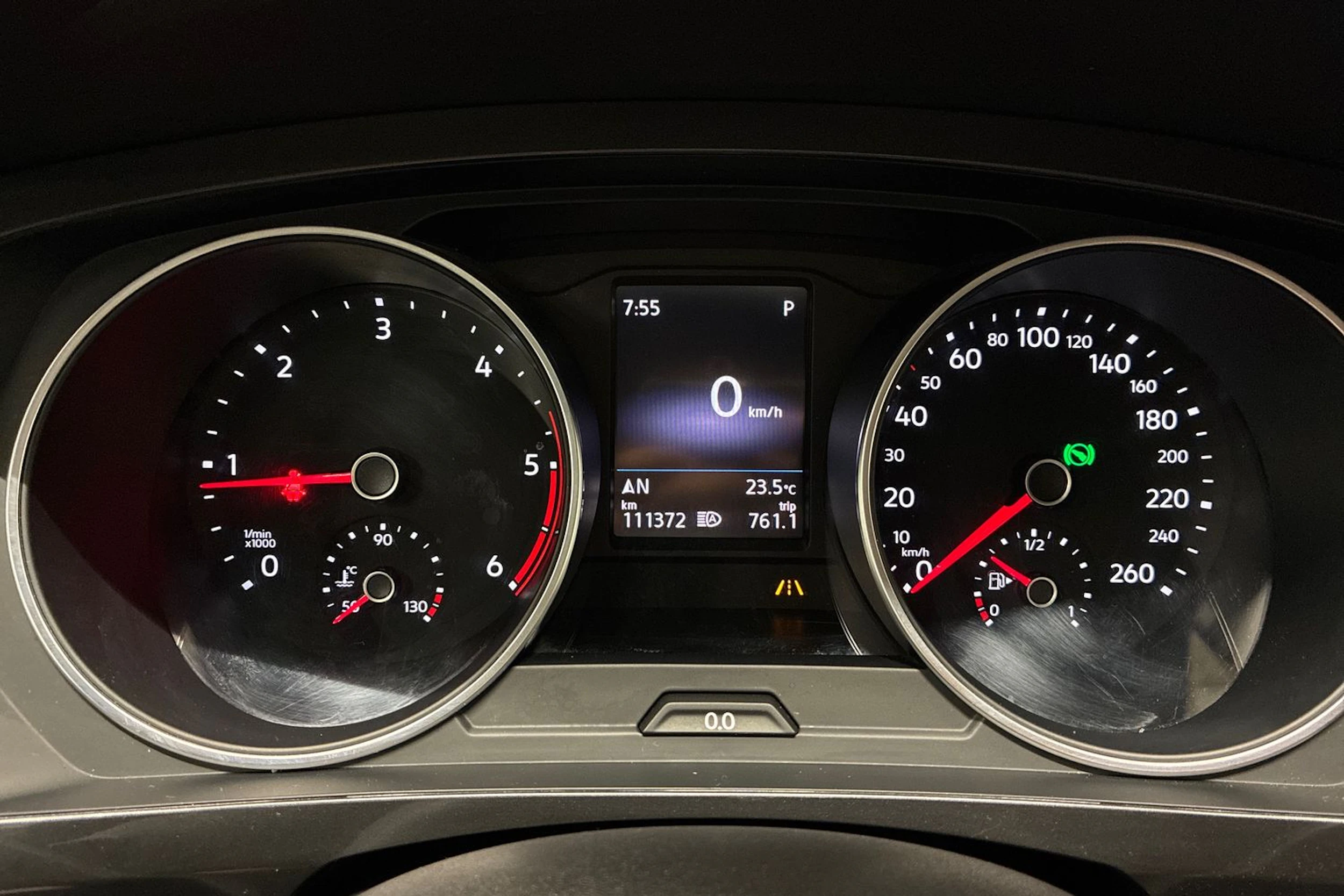 Musta Volkswagen Tiguan Allspace 2018 kuva 12.