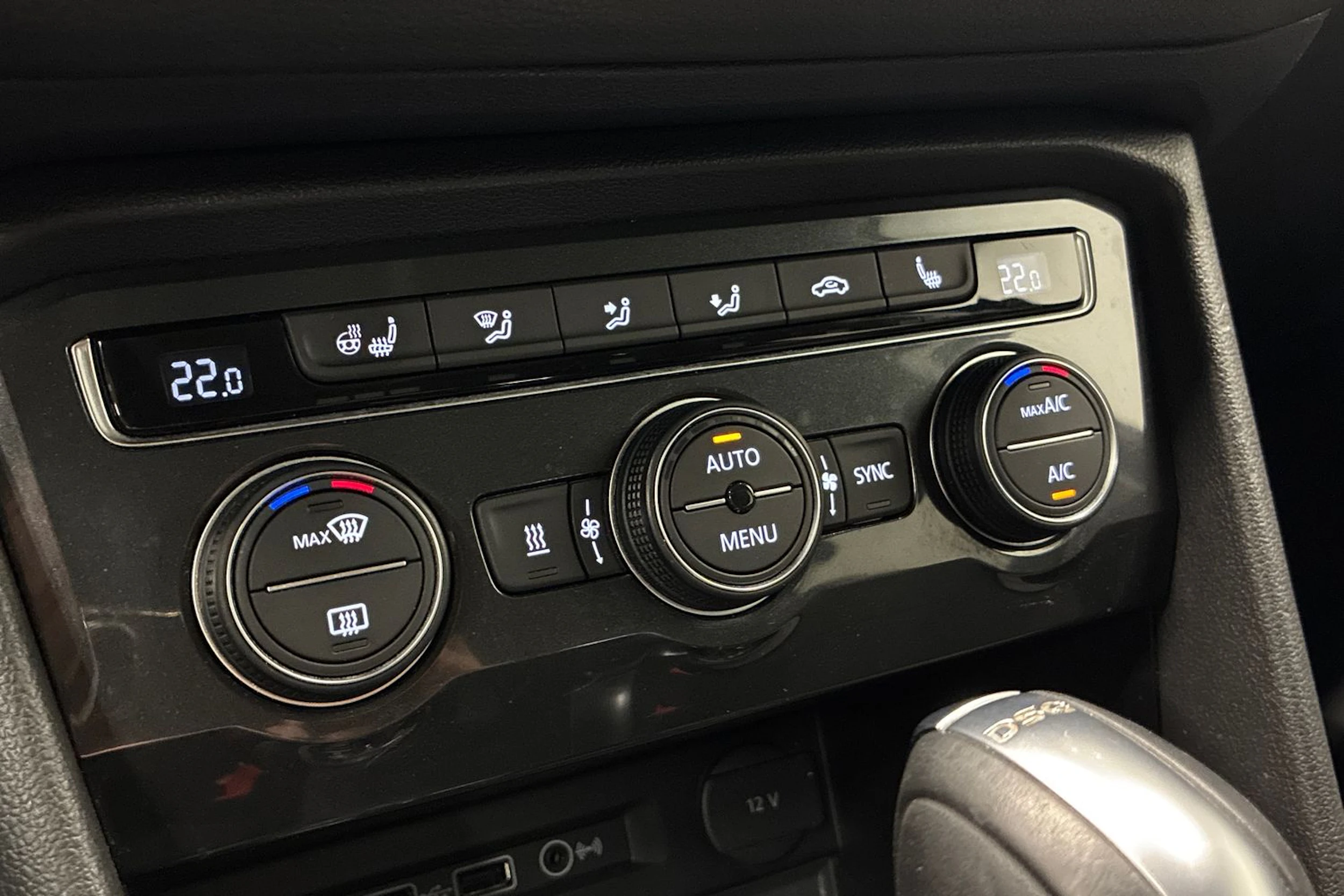 Musta Volkswagen Tiguan Allspace 2018 kuva 20.