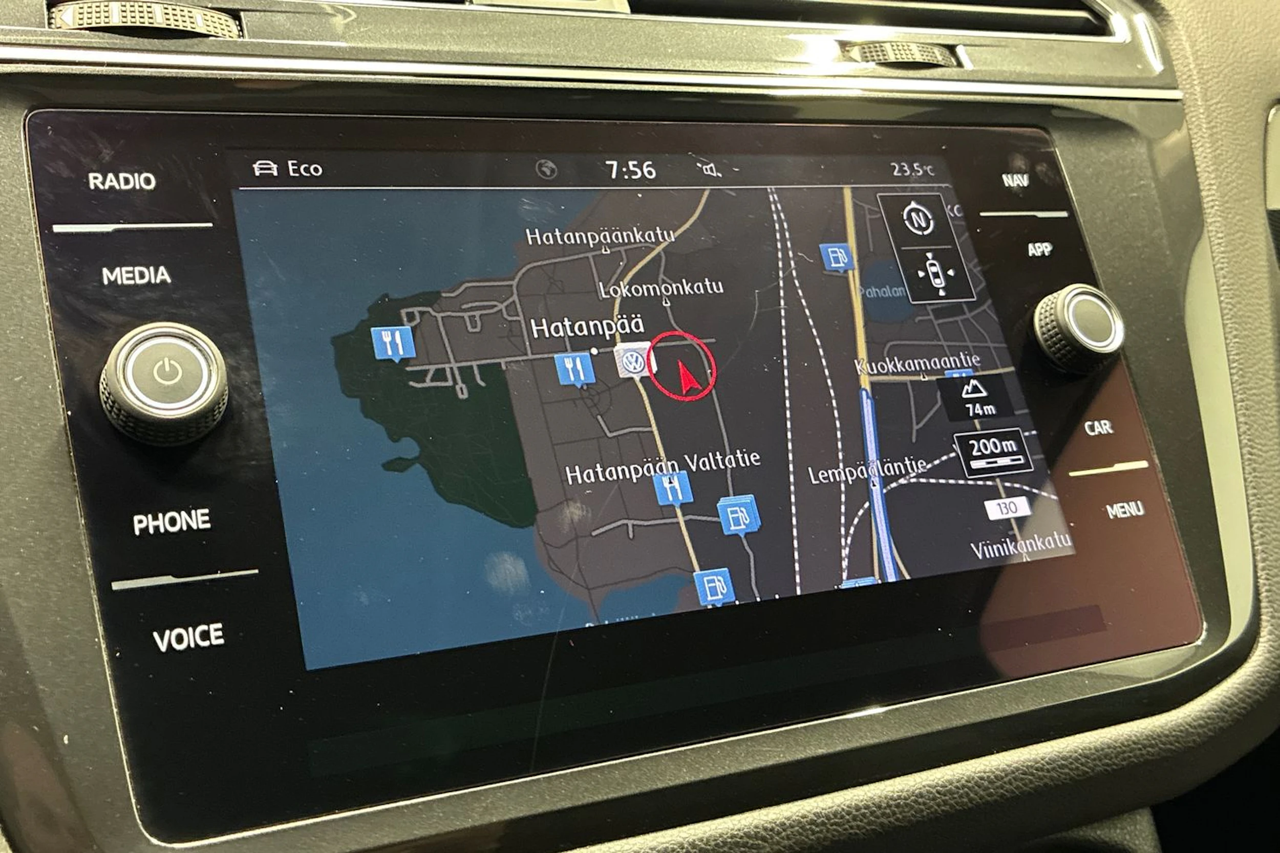 Musta Volkswagen Tiguan Allspace 2018 kuva 21.