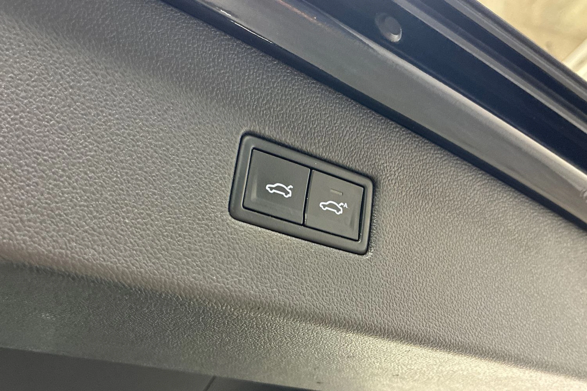 Musta Volkswagen Tiguan Allspace 2018 kuva 29.