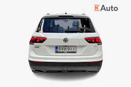 valkoinen Volkswagen Tiguan Allspace 2018 kuva 4.