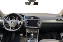 valkoinen Volkswagen Tiguan Allspace 2018 kuva 9.