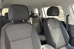 valkoinen Volkswagen Tiguan Allspace 2018 kuva 30.