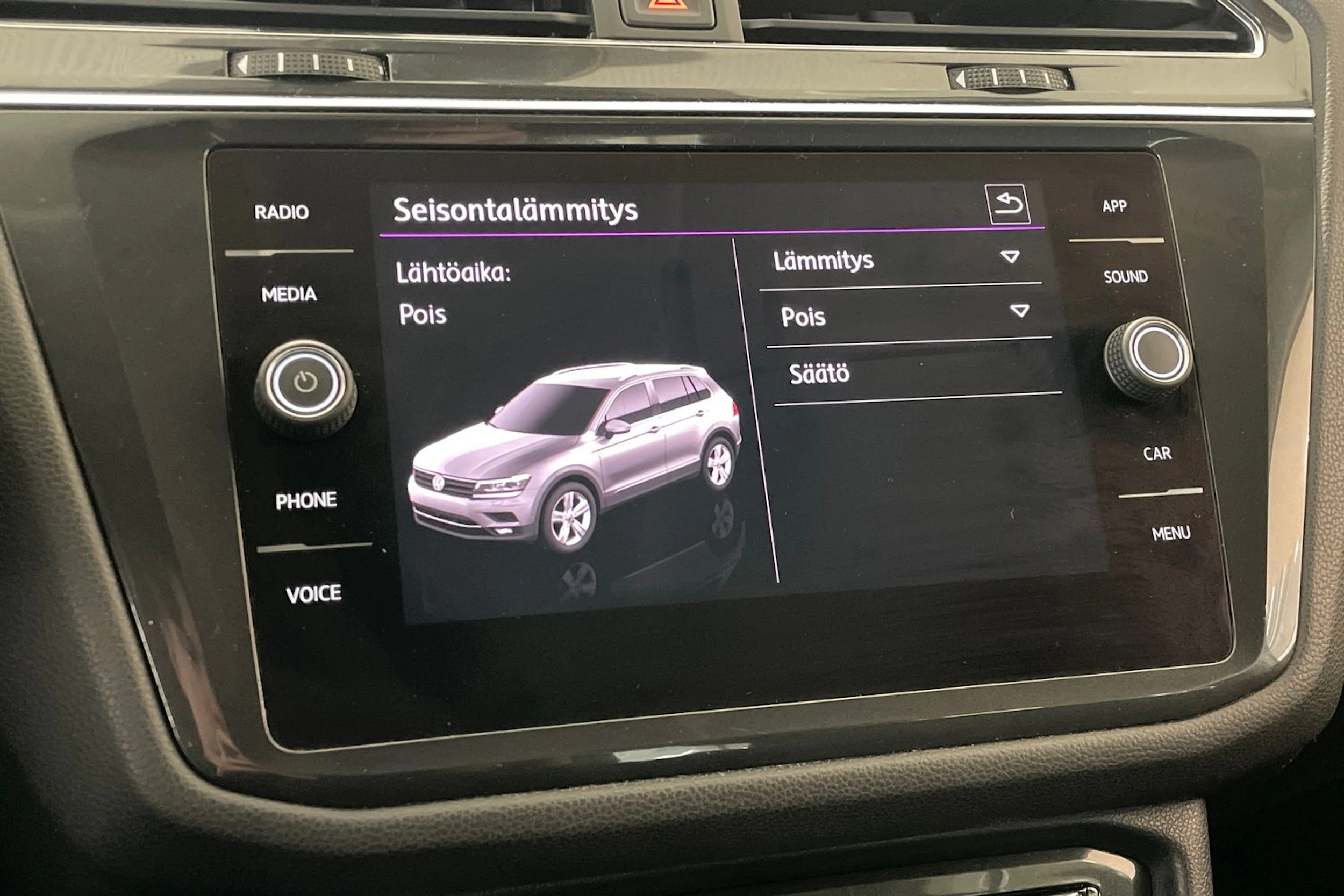 Valkoinen Volkswagen Tiguan Allspace 2018 kuva 21.