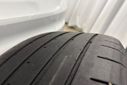 valkoinen Volkswagen Tiguan Allspace 2018 kuva 14.