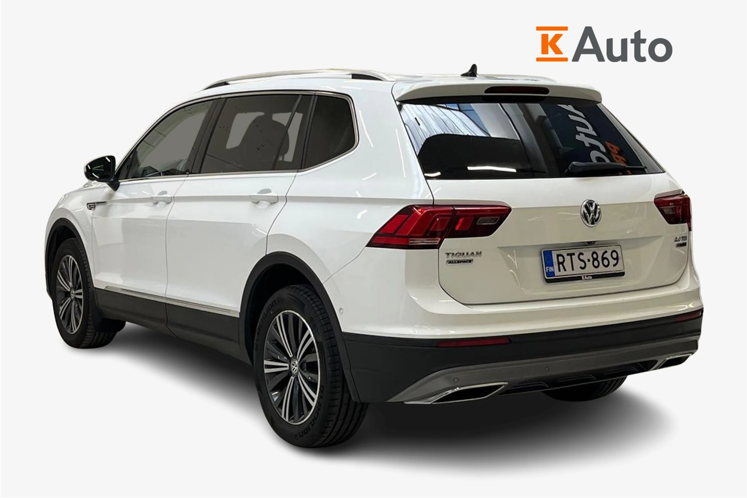 valkoinen Volkswagen Tiguan Allspace 2018 kuva 2.
