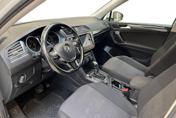 valkoinen Volkswagen Tiguan Allspace 2018 kuva 6.