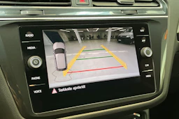 valkoinen Volkswagen Tiguan Allspace 2018 kuva 11.