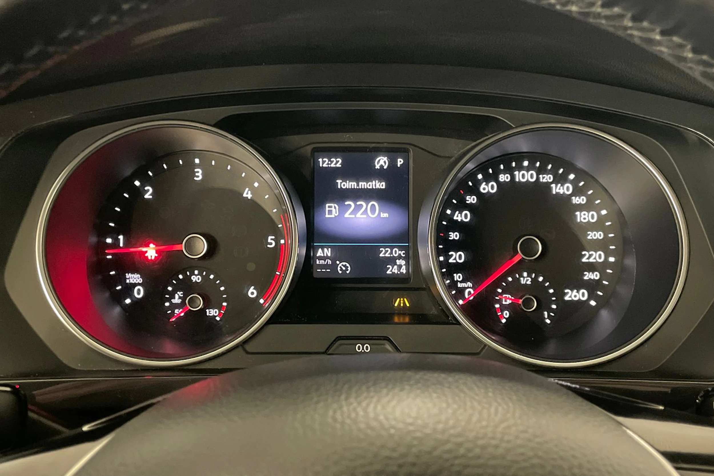 Valkoinen Volkswagen Tiguan Allspace 2018 kuva 11.