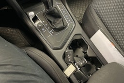 Valkoinen Volkswagen Tiguan Allspace 2019 kuva 21.