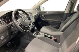 harmaa Volkswagen Tiguan Allspace 2019 kuva 7.