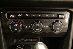 harmaa Volkswagen Tiguan Allspace 2019 kuva 28.