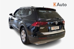 Musta Volkswagen Tiguan Allspace 2019 kuva 2.