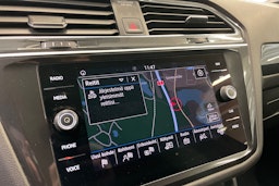 Musta Volkswagen Tiguan Allspace 2019 kuva 18.