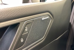 Musta Volkswagen Tiguan Allspace 2019 kuva 21.