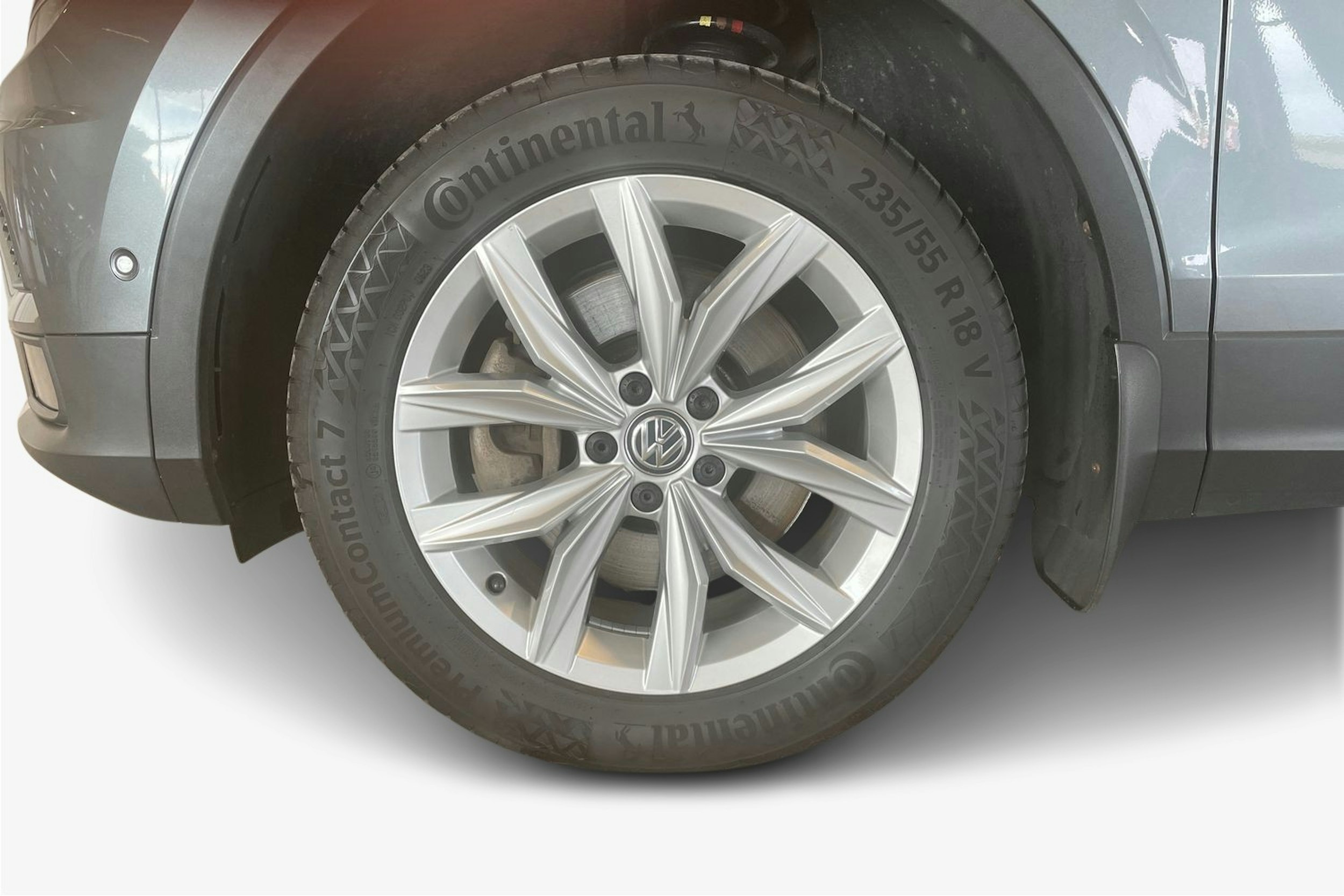 Harmaa Volkswagen Tiguan Allspace 2019 kuva 11.