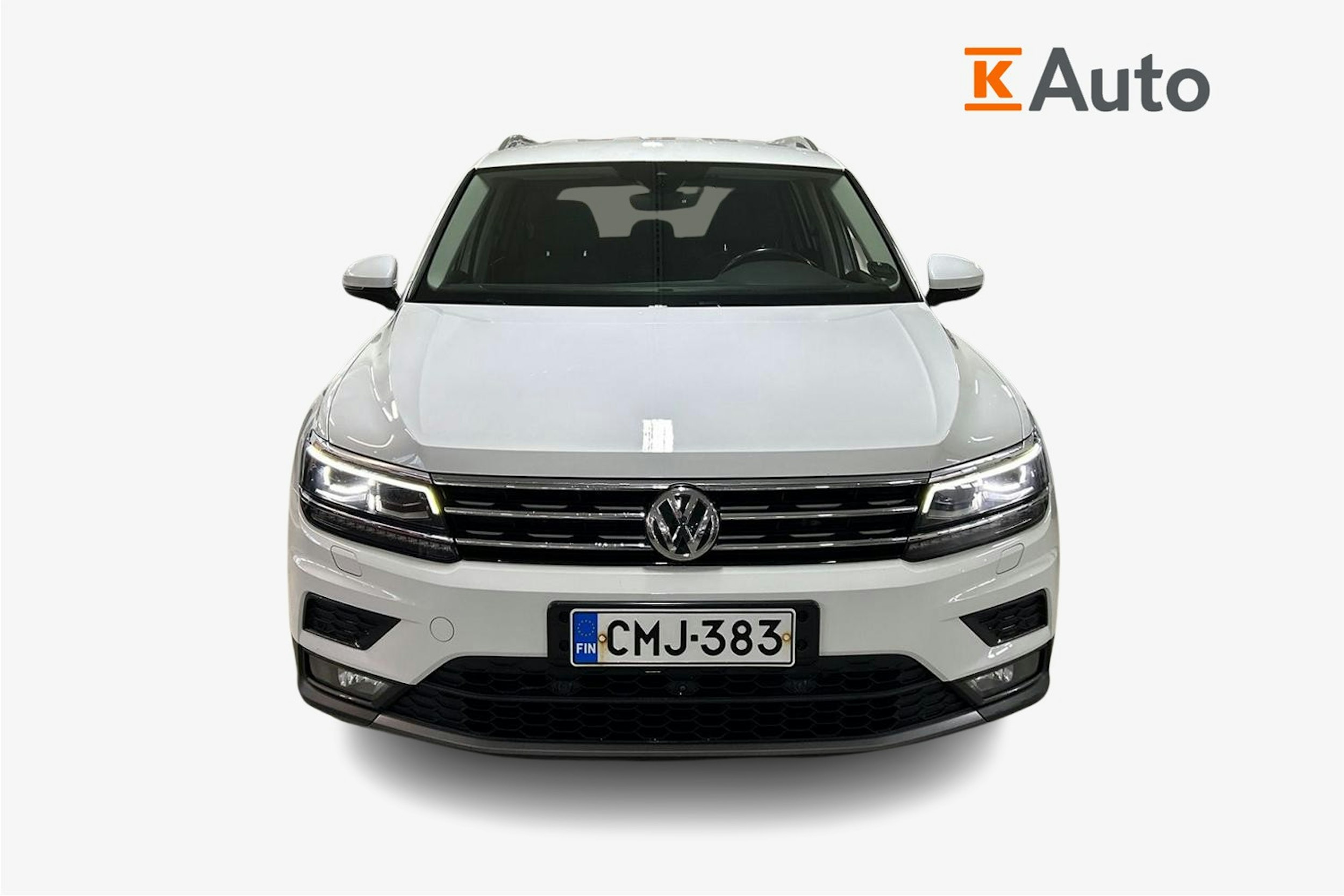 valkoinen Volkswagen Tiguan 2019 kuva 5.