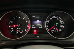 valkoinen Volkswagen Tiguan 2019 kuva 21.