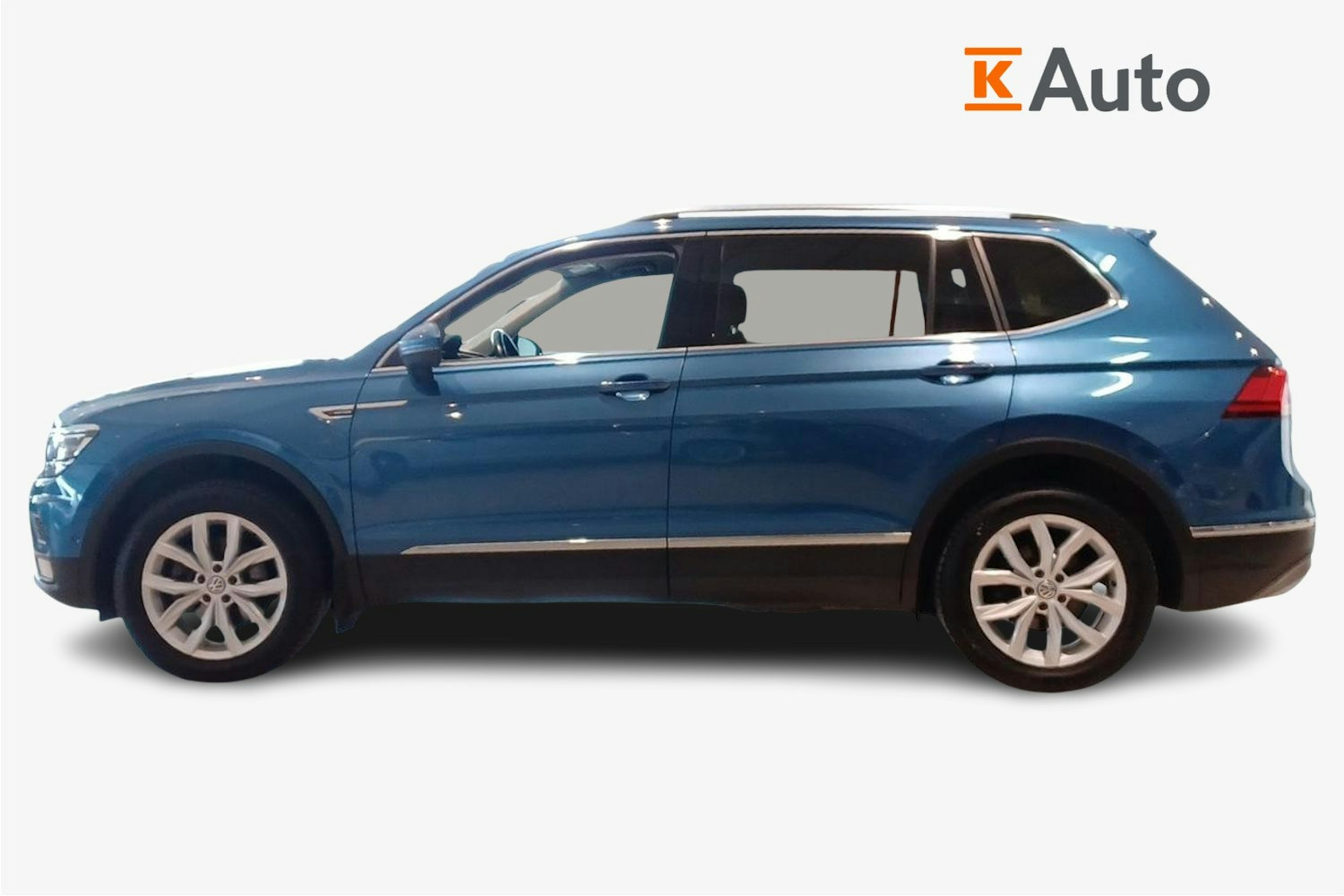 Sininen Volkswagen Tiguan Allspace 2019 kuva 6.
